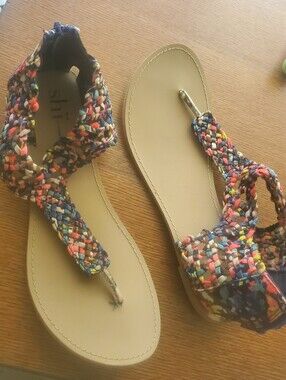 Shi by JOURNEYS Multicolor Braided T-Strap Sandals Sizr 7 Worn Once So In Excell
